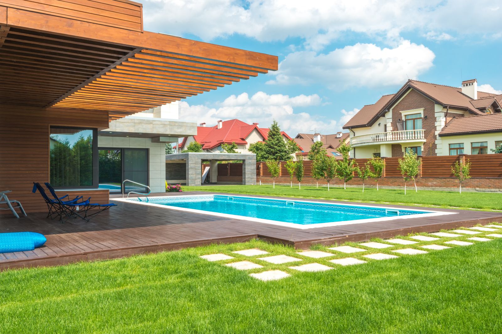 AE Pool Builders — Pool Builder